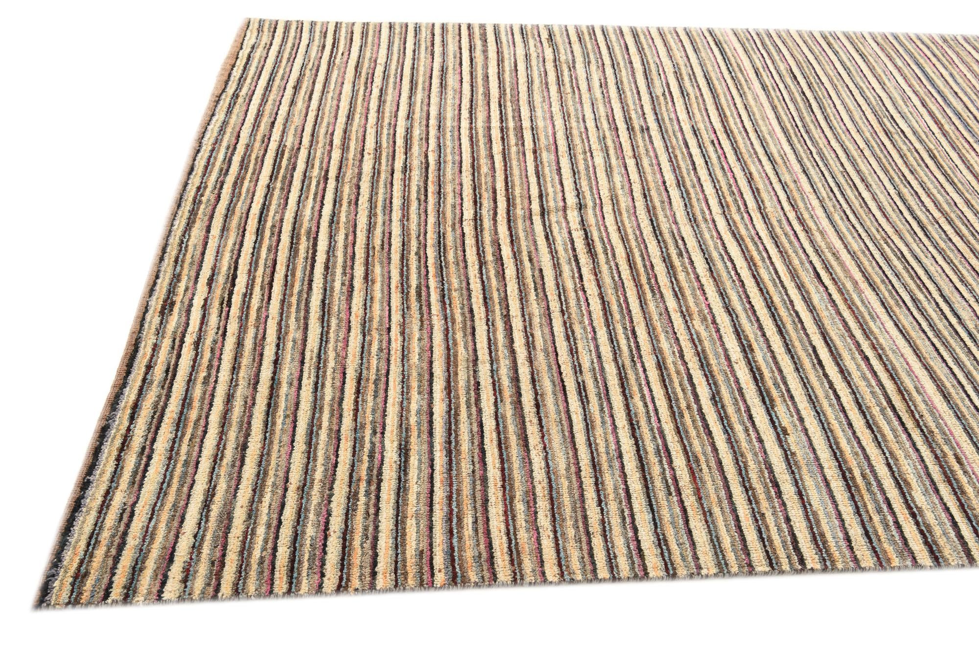 6' 8 x 10' 2 Hand Knotted Darya Wool Rug