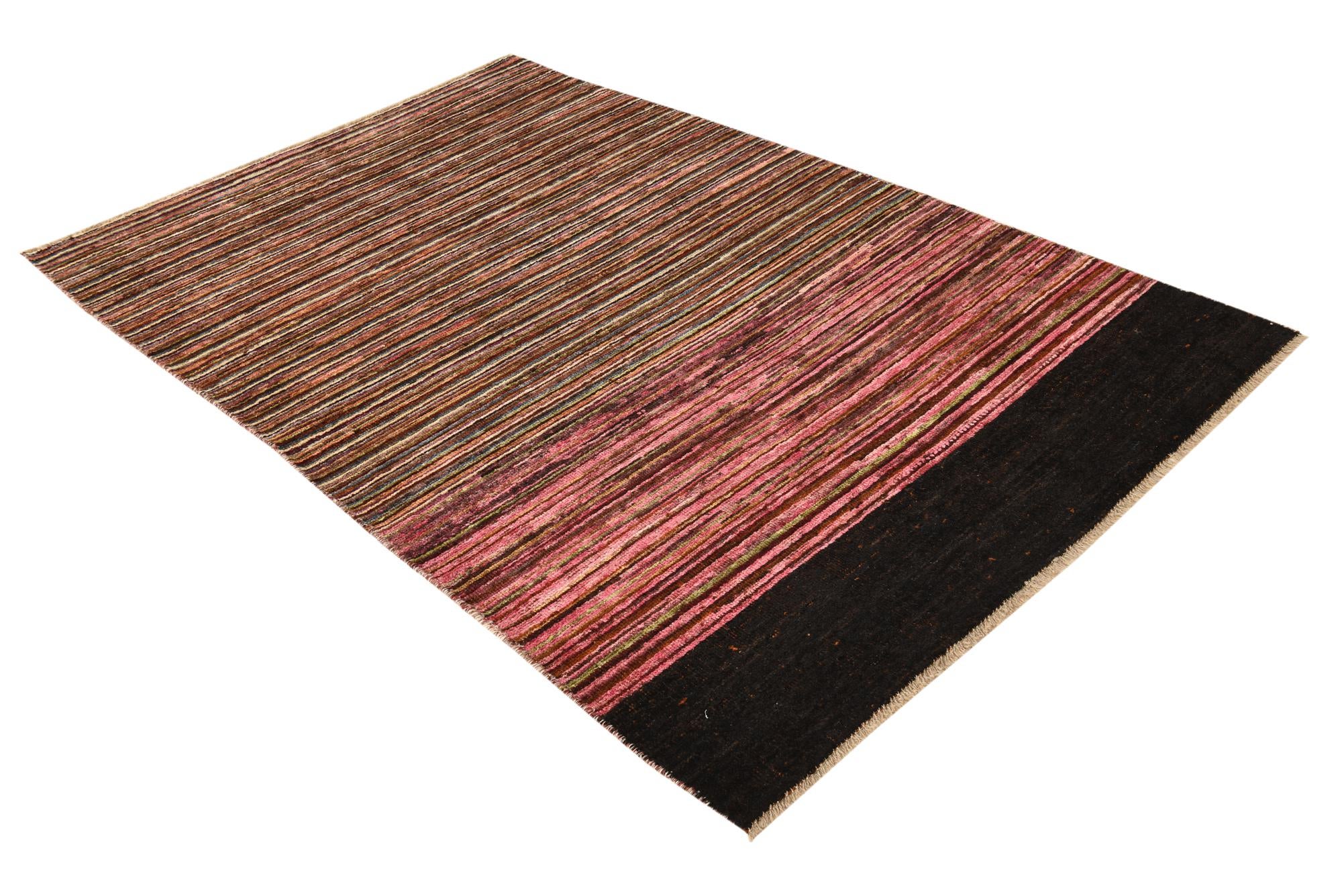 5' 2 x 8' Hand Knotted Darya Wool Rug