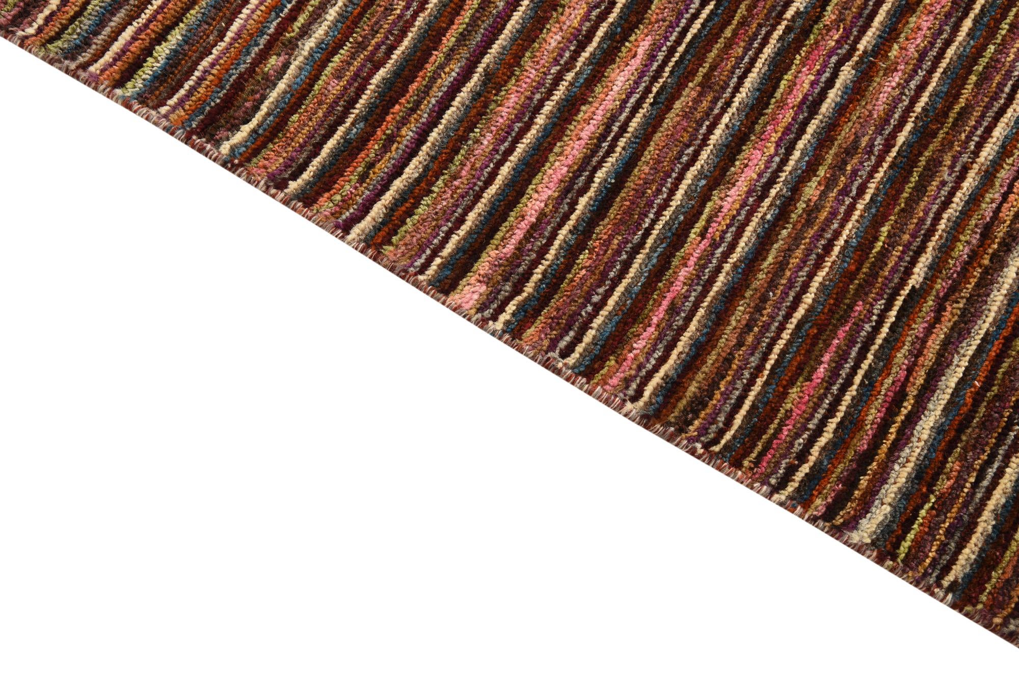 5' 2 x 8' Hand Knotted Darya Wool Rug