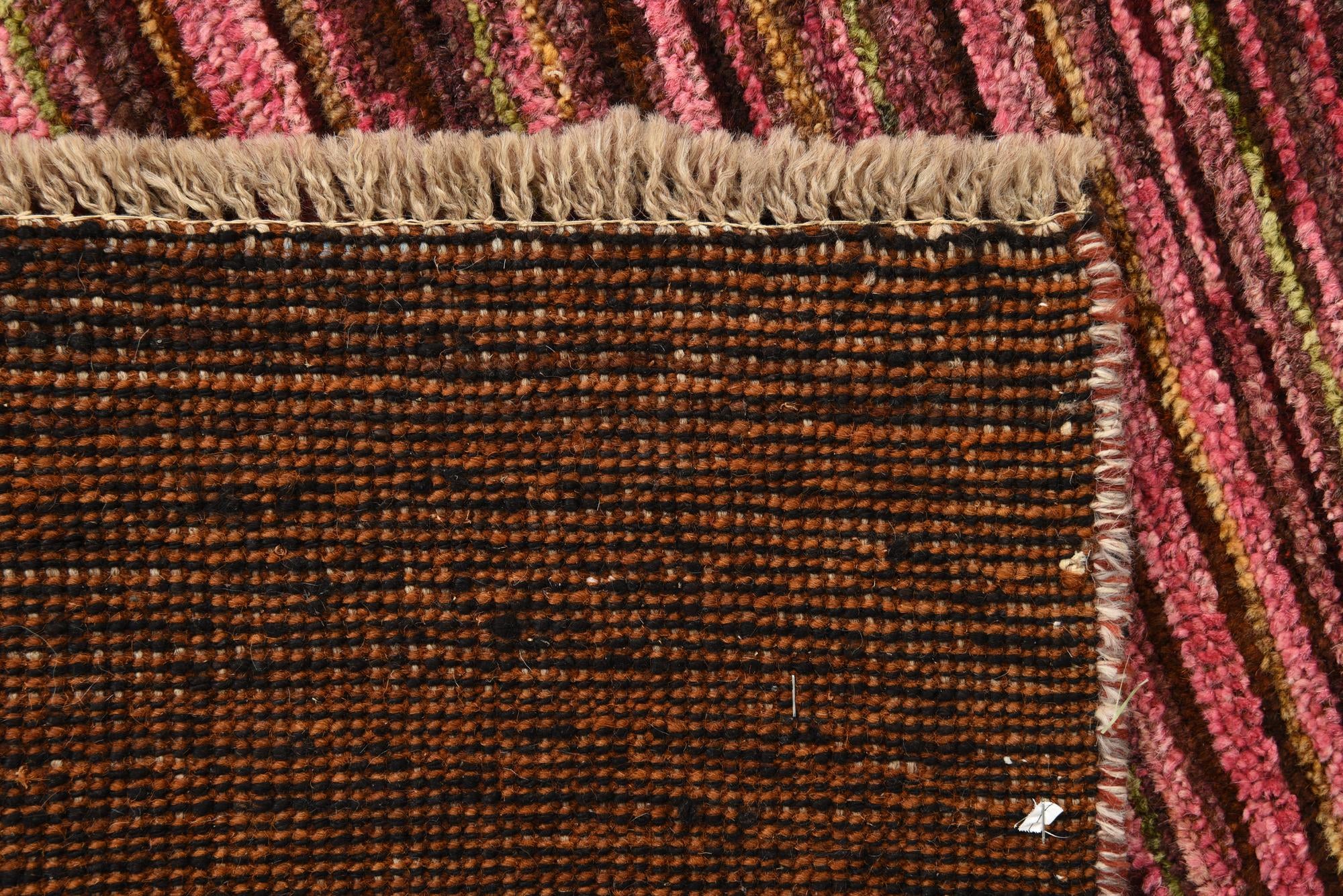 5' 2 x 8' Hand Knotted Darya Wool Rug