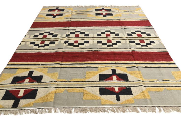 Detail image of 8' 4 x 10' 1 Hand Knotted Darya Wool Rug