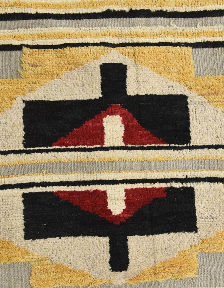 Detail image of 8' 4 x 10' 1  Hand Knotted Darya Wool Rug