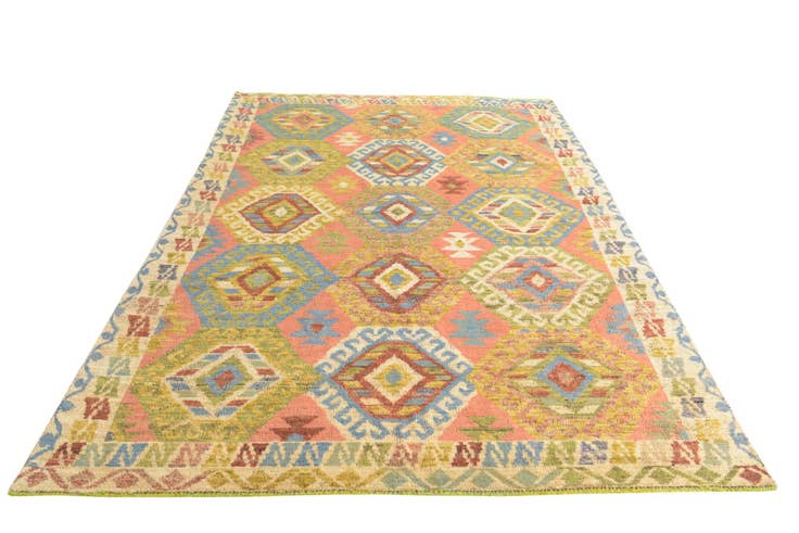 Detail image of 6' 8 x 9' 10 Hand Knotted Darya Wool Rug