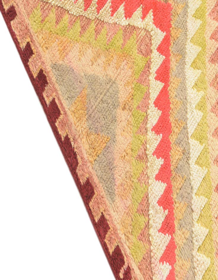 Detail image of 5' 6 x 8'  Hand Knotted Darya Rug