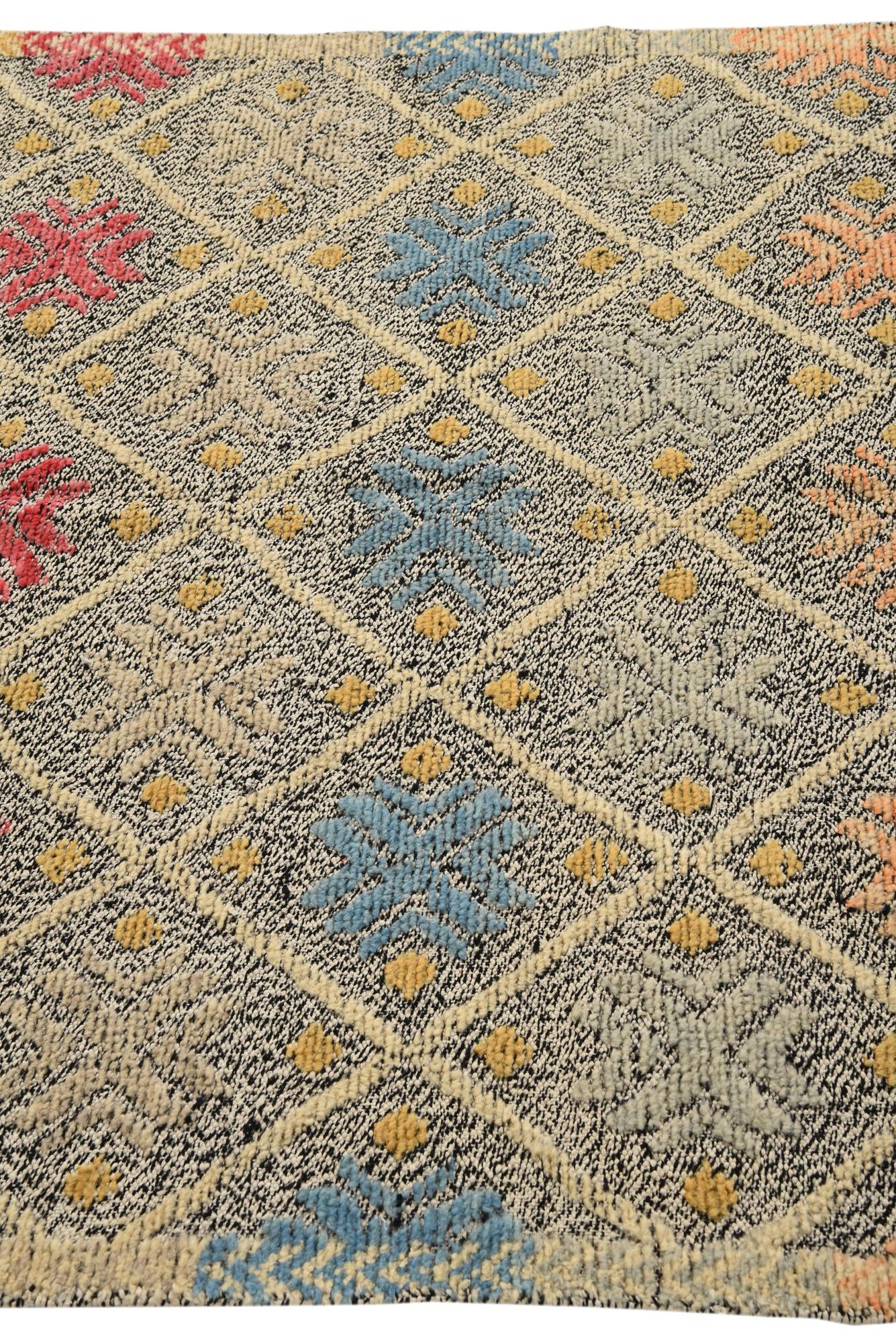 5' x 6' 10 Hand Knotted Darya Wool Rug