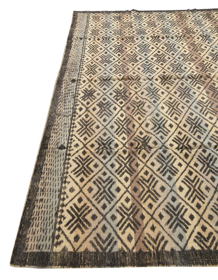 Detail image of 10' 2 x 14' 1  Hand Knotted Darya Wool Rug