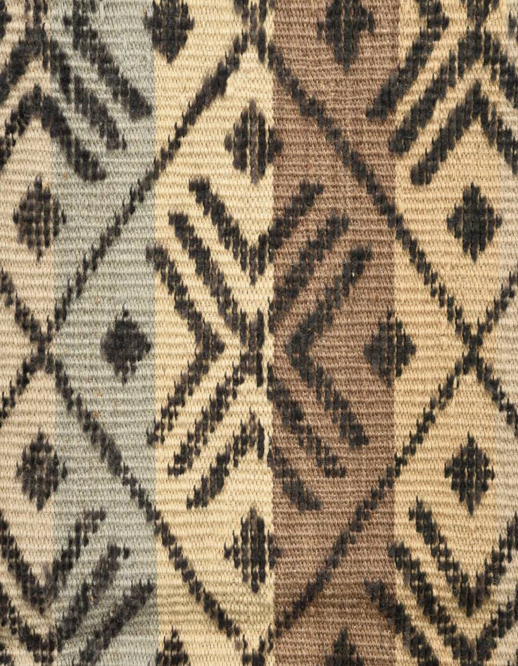 Detail image of 10' 2 x 14' 1  Hand Knotted Darya Wool Rug
