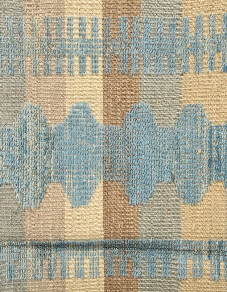 Detail image of 8' x 10' 5  Hand Knotted Darya Wool Rug