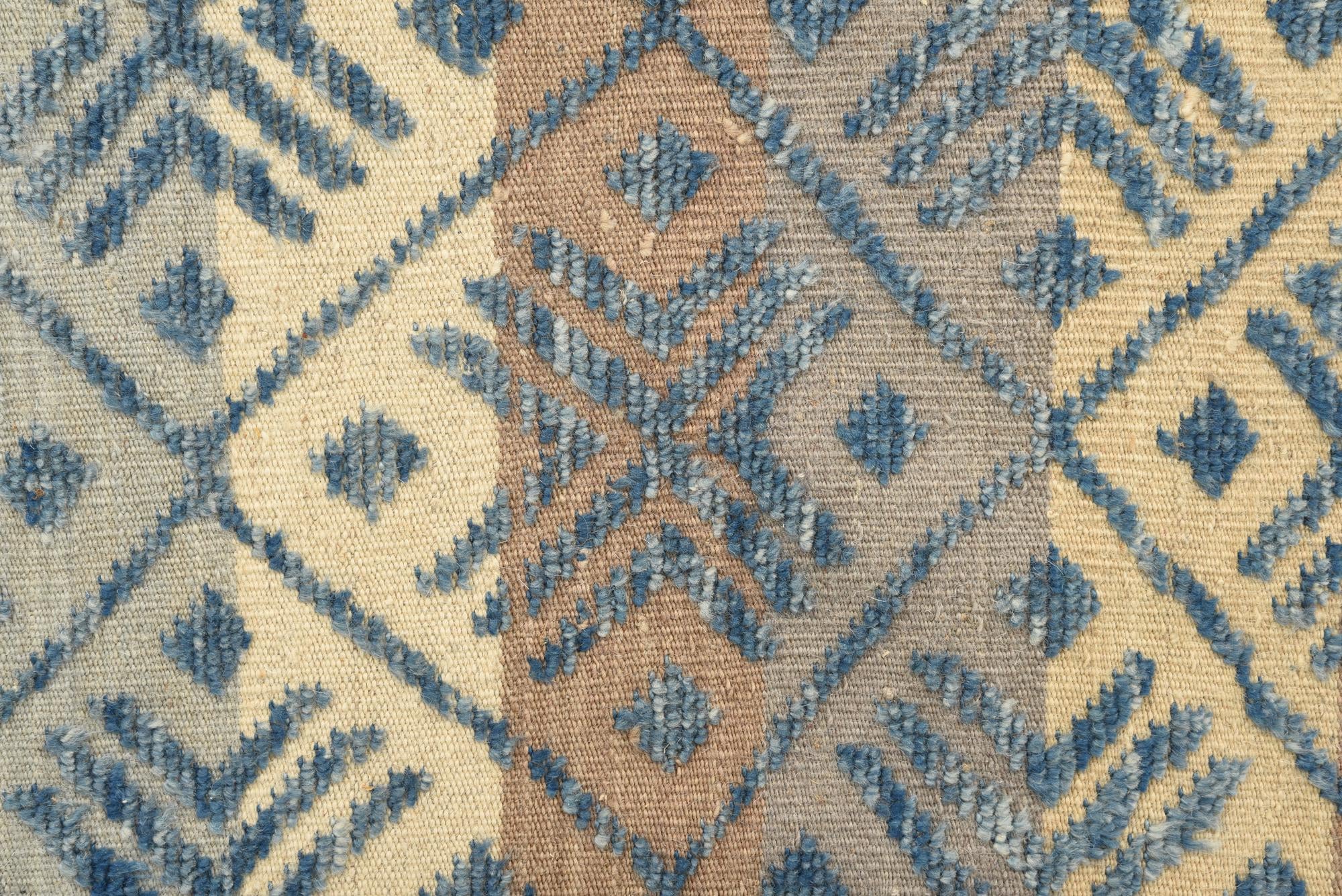 7' 8 x 10' 6 Hand Knotted Darya Wool Rug