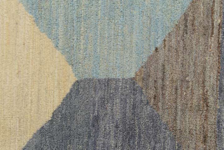 6' 6 x 10' Hand Knotted Darya Wool Rug