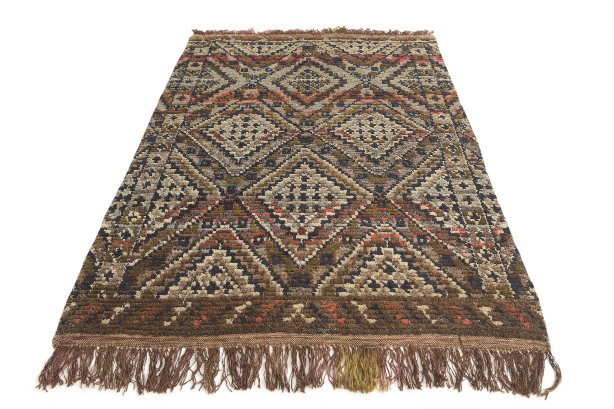 5' 5 x 8' 1 Hand Knotted Darya Wool Rug