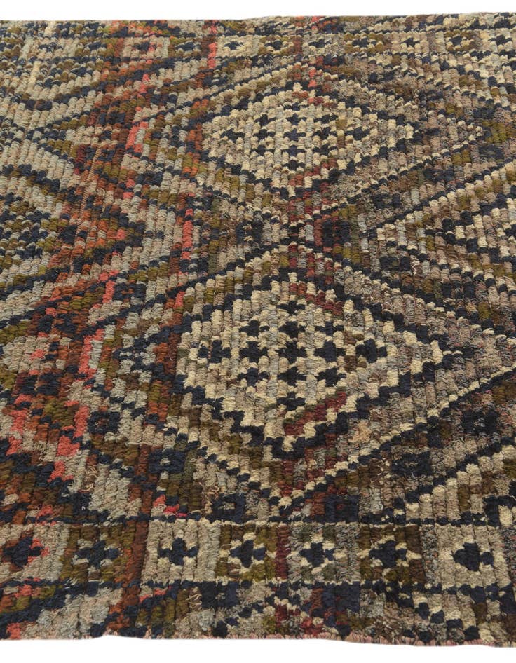 Detail image of 5' 5 x 8' 1  Hand Knotted Darya Wool Rug