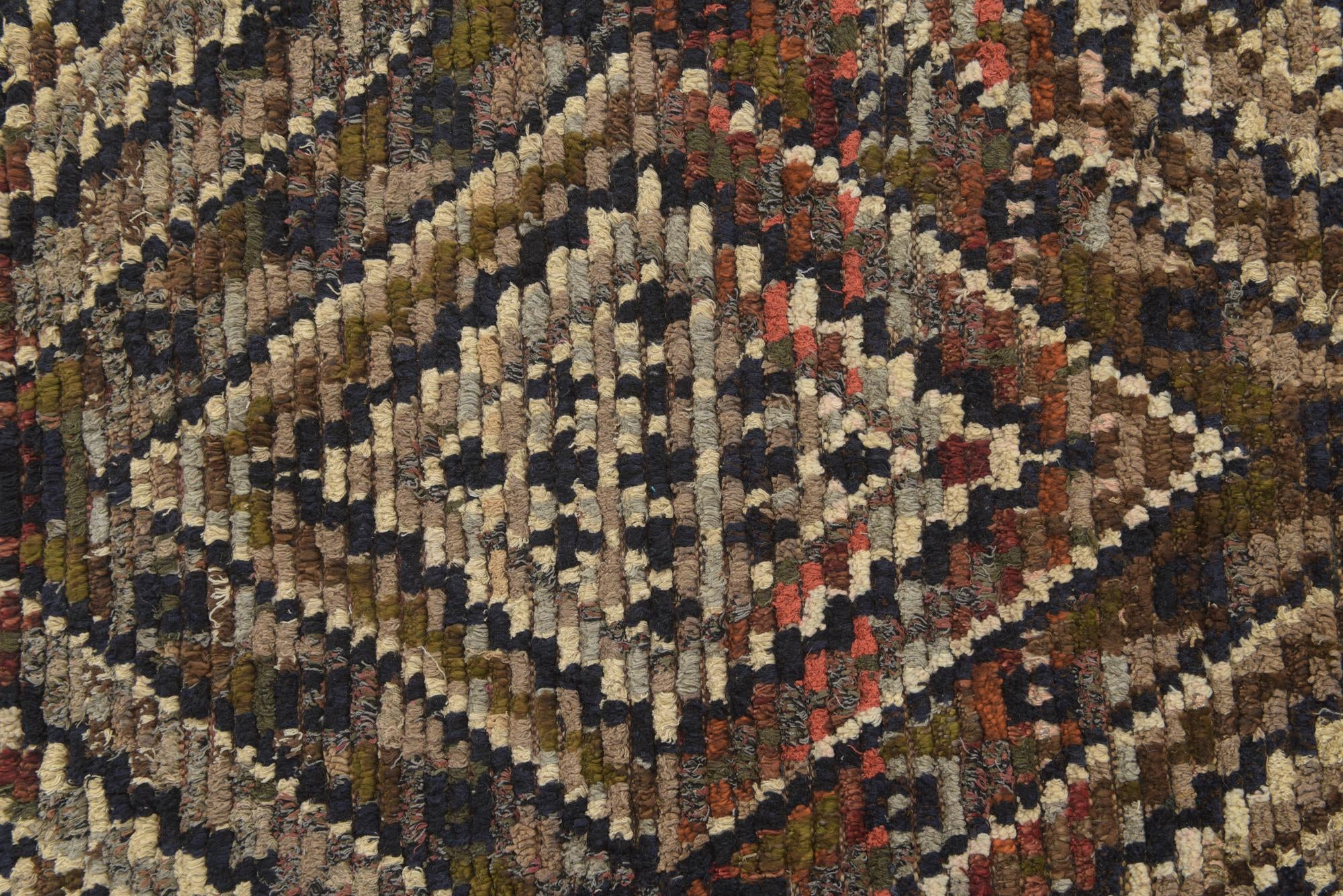 5' 5 x 8' 1 Hand Knotted Darya Wool Rug