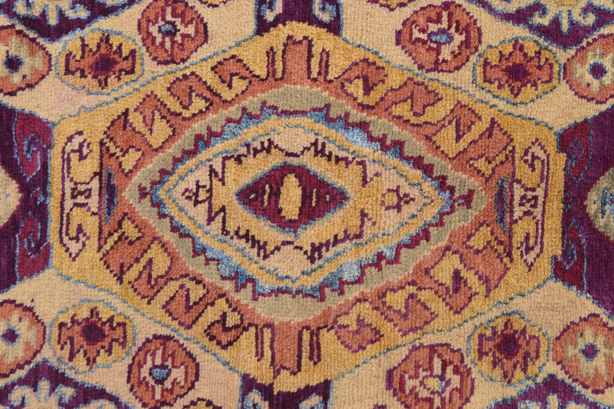 5' 9 x 7' 8 Hand Knotted Darya Rug