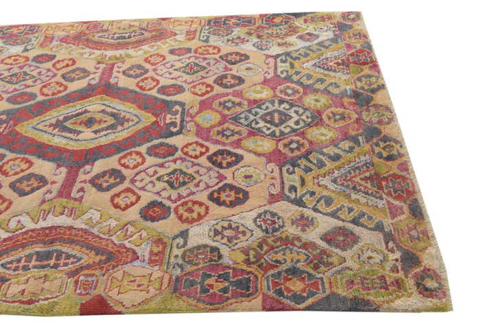 5' 4 x 8' Hand Knotted Darya Rug