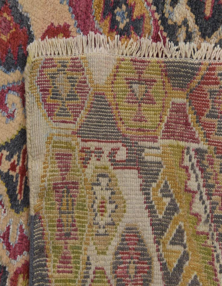 Detail image of 5' 4 x 8'  Hand Knotted Darya Rug