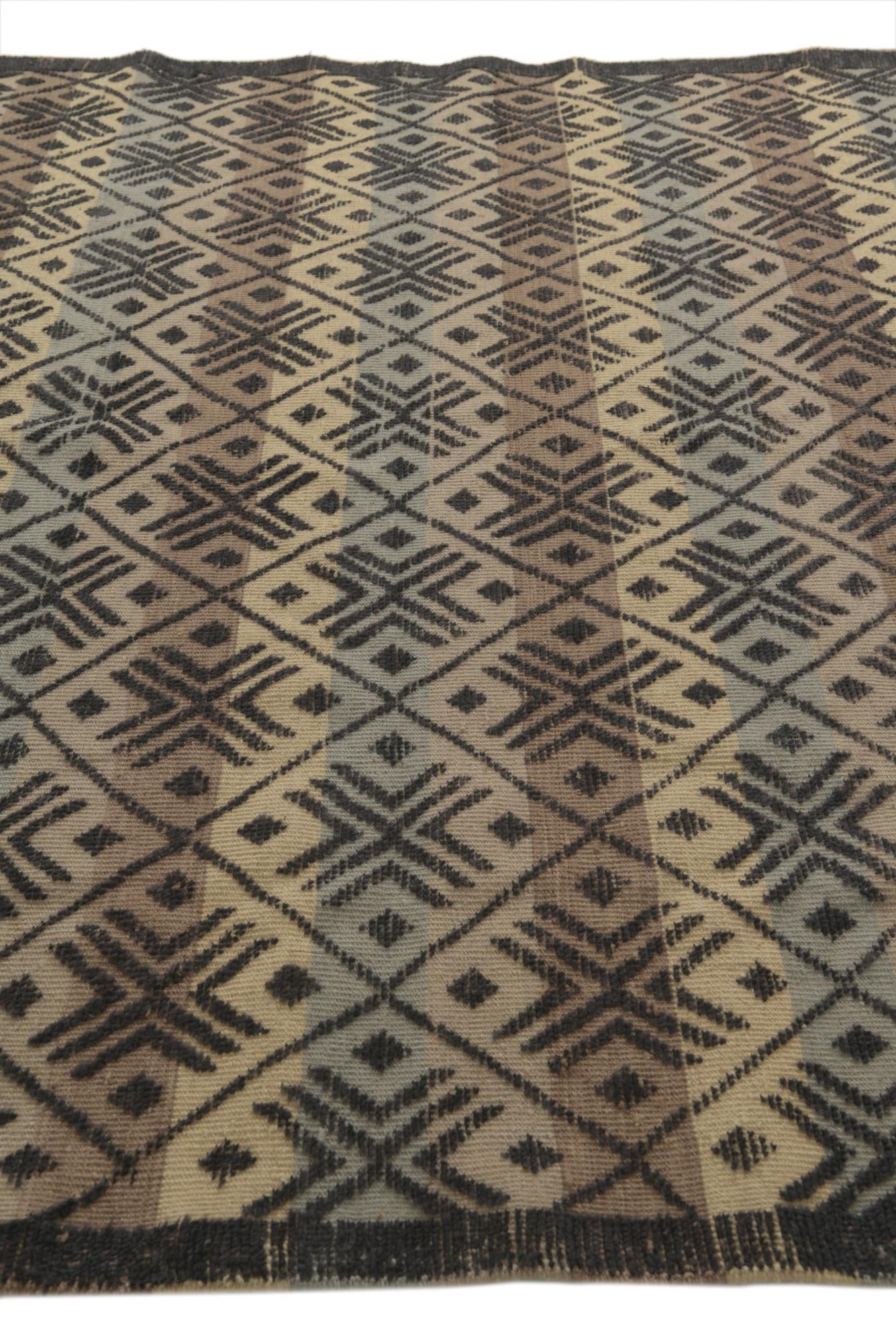 8' x 10' 6 Hand Knotted Darya Wool Rug