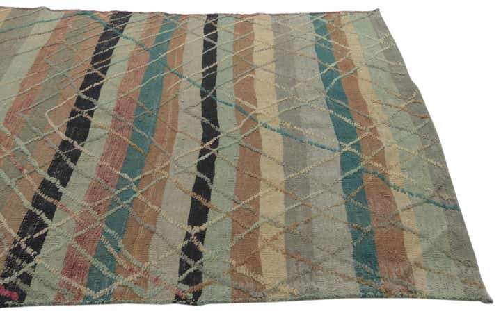 5' 6 x 7' 9 Hand Knotted Darya Wool Rug