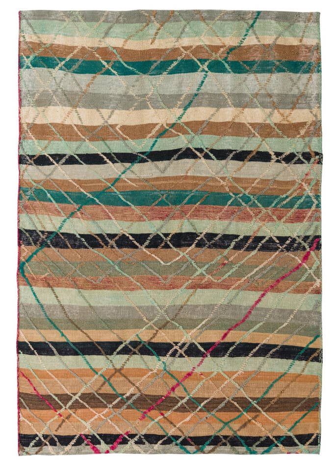 Detail image of 5' 6 x 7' 9 Hand Knotted Darya Wool Rug