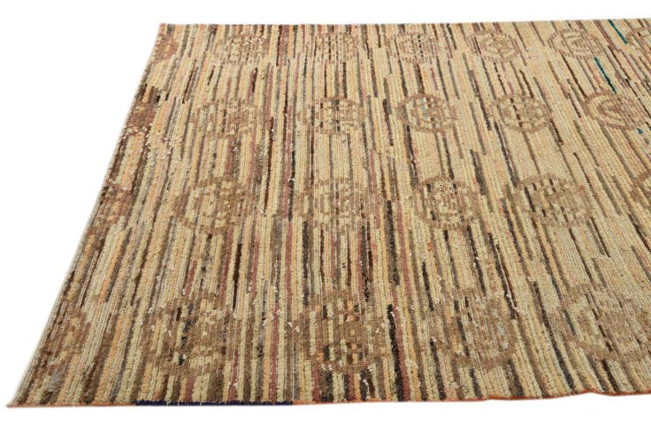 Detail image of 6' 2 x 9' 8 Hand Knotted Darya Wool Rug