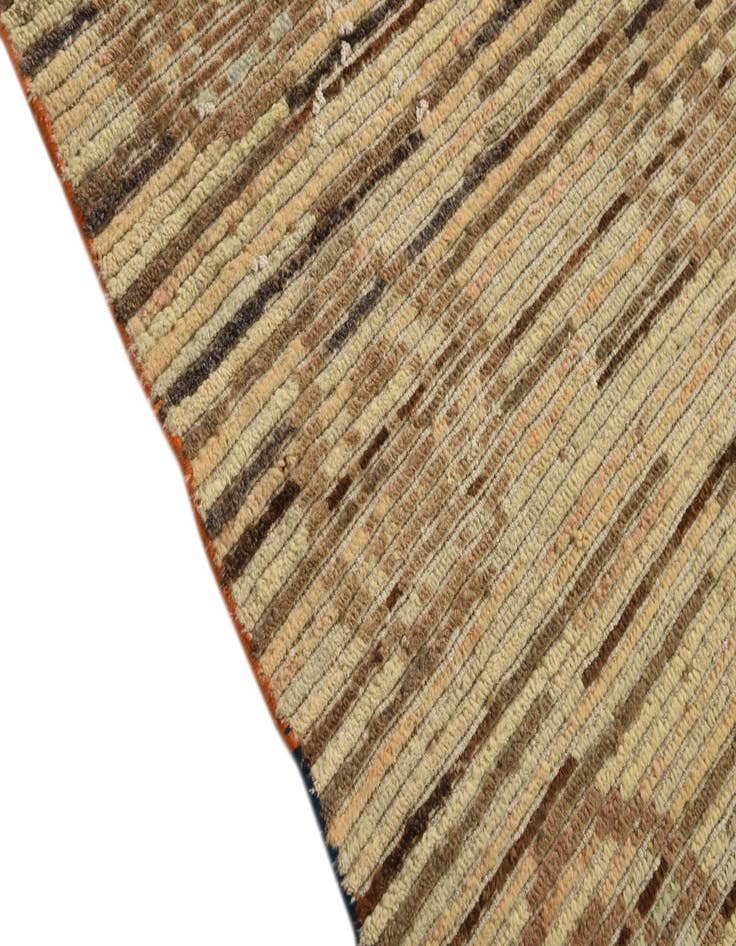 Detail image of 6' 2 x 9' 8  Hand Knotted Darya Wool Rug