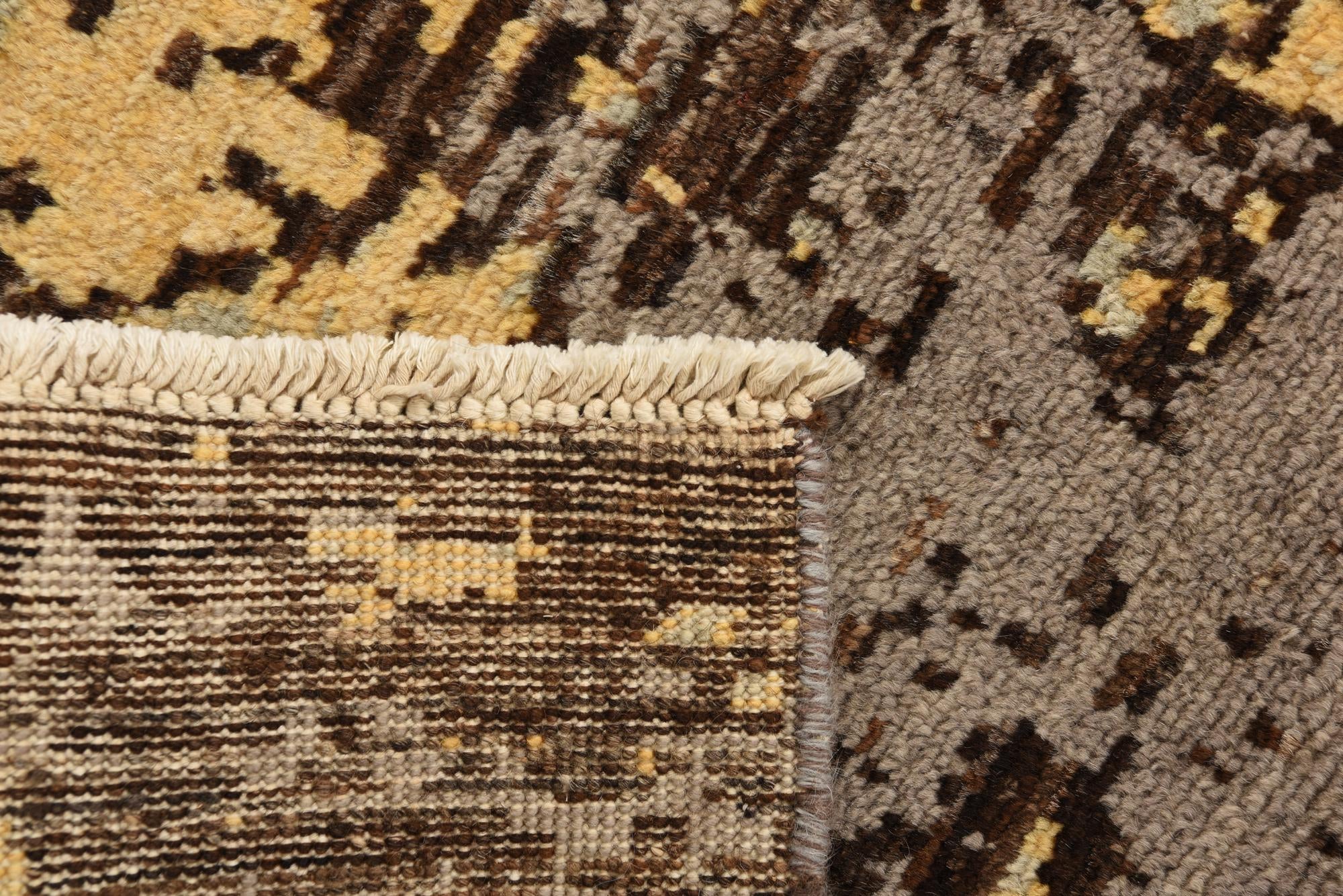 5' 10 x 9' 4 Hand Knotted Darya Wool Rug