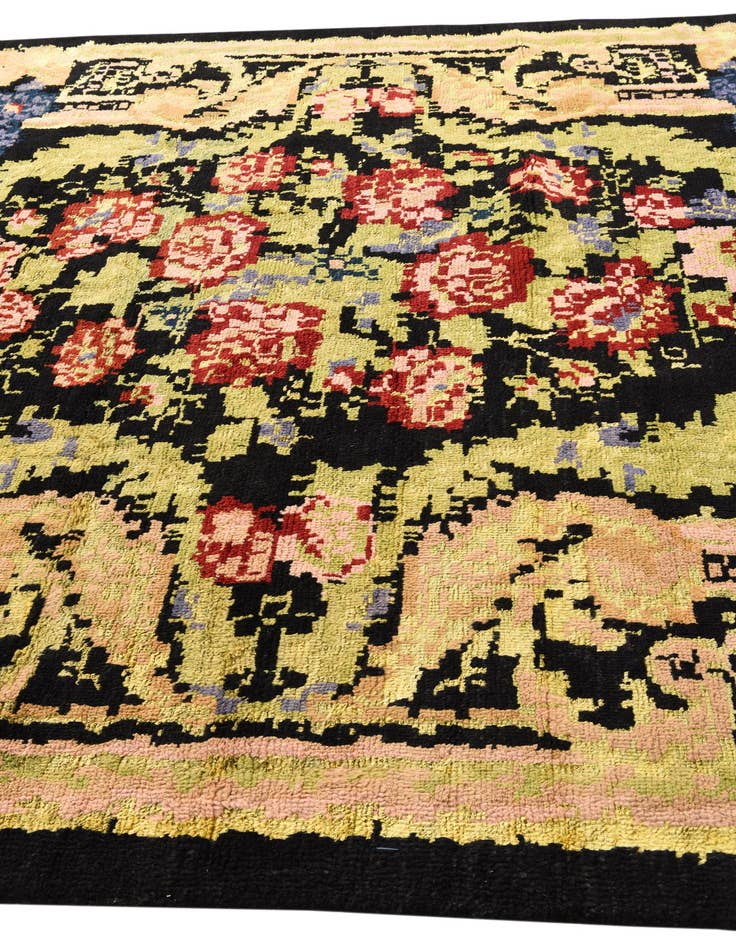 Detail image of 7' 9 x 10' 2  Hand Knotted Darya Rug