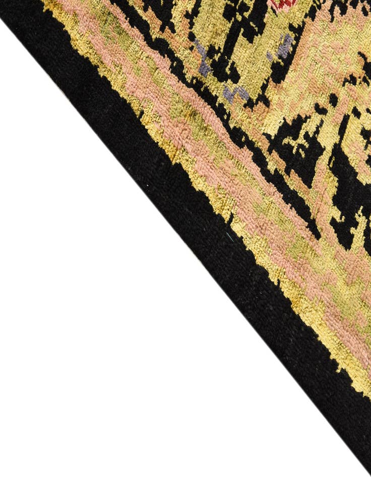 Detail image of 7' 9 x 10' 2  Hand Knotted Darya Rug