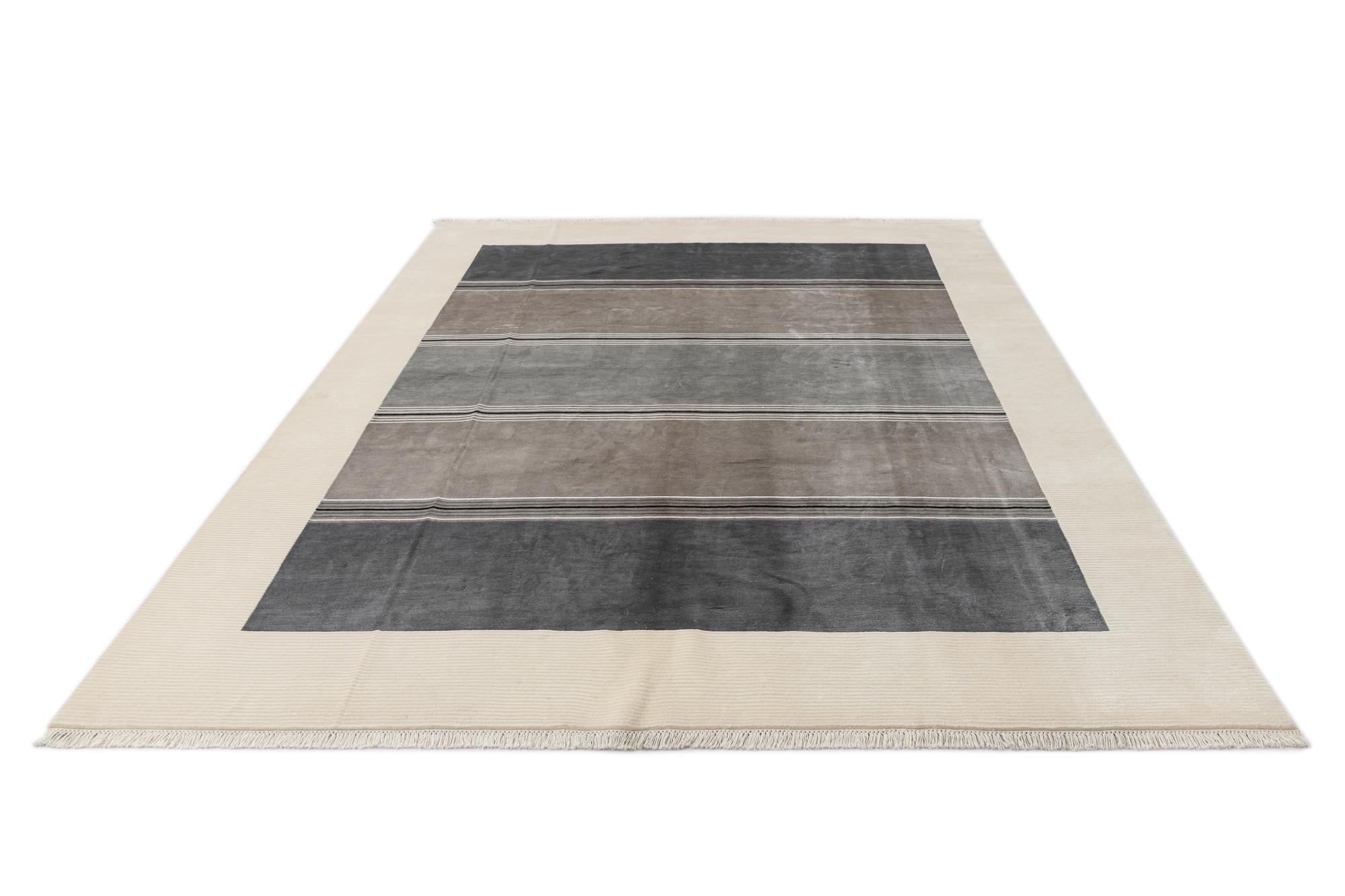7' 9 x 9' 10 Hand Knotted Darya Wool Rug