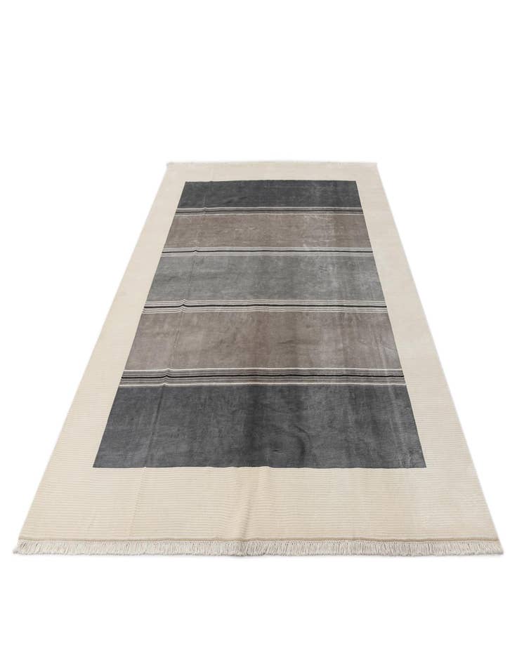 Detail image of 7' 9 x 9' 10  Hand Knotted Darya Wool Rug