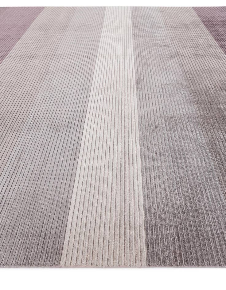 Detail image of 8' 3 x 9' 11 Hand Knotted Darya Wool Rug