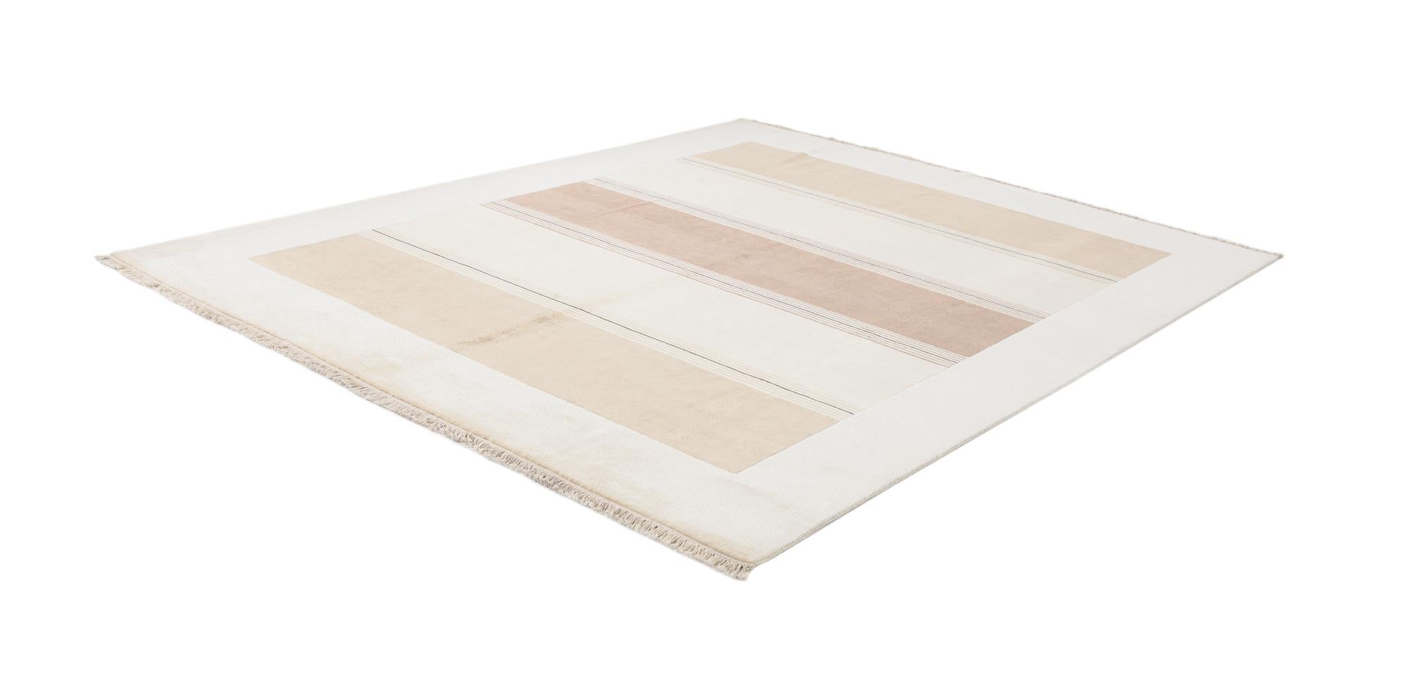 7' 10 x 9' 10 Hand Knotted Darya Wool Rug