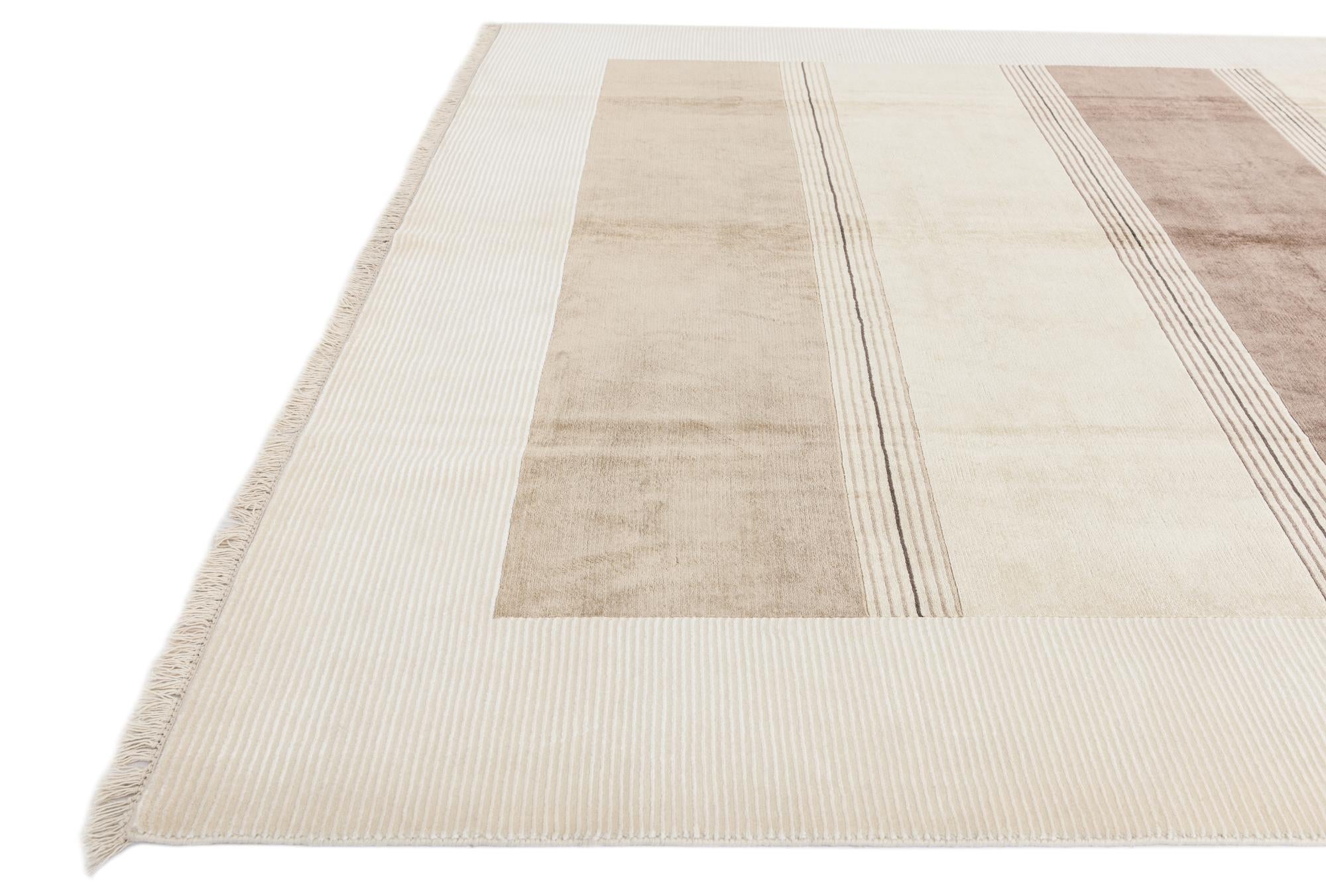 7' 10 x 9' 10 Hand Knotted Darya Wool Rug
