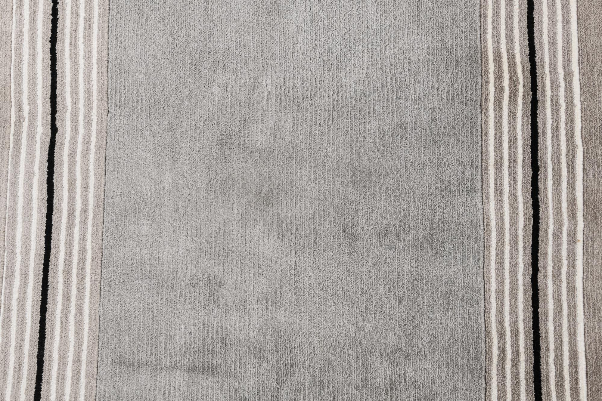 7' 9 x 9' 8 Hand Knotted Darya Wool Rug