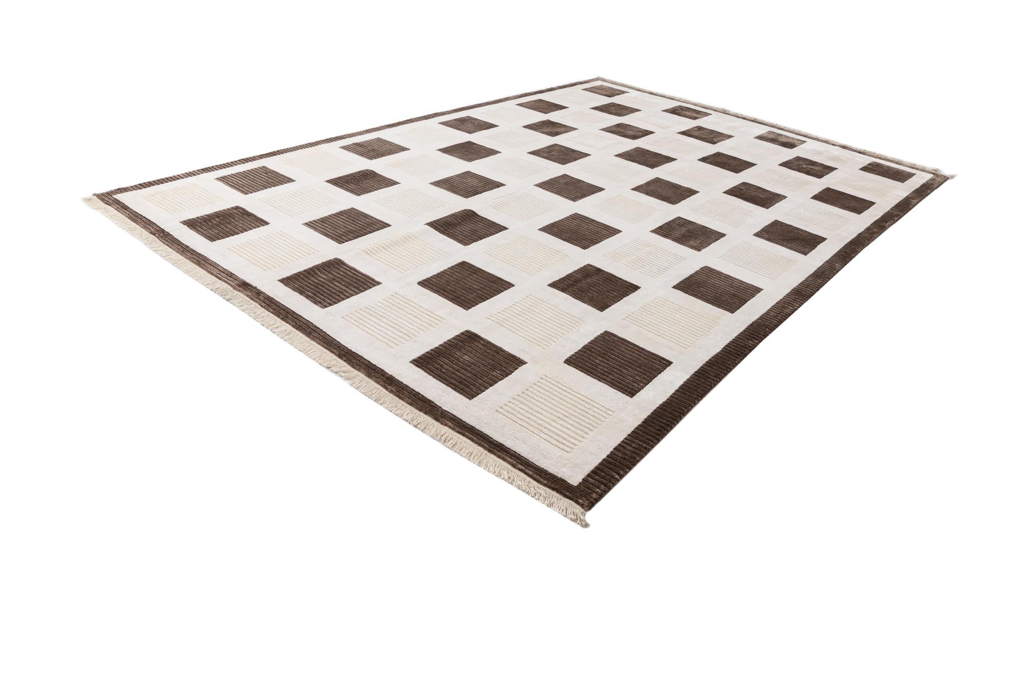 8' 2 x 12' Hand Knotted Darya Wool Rug