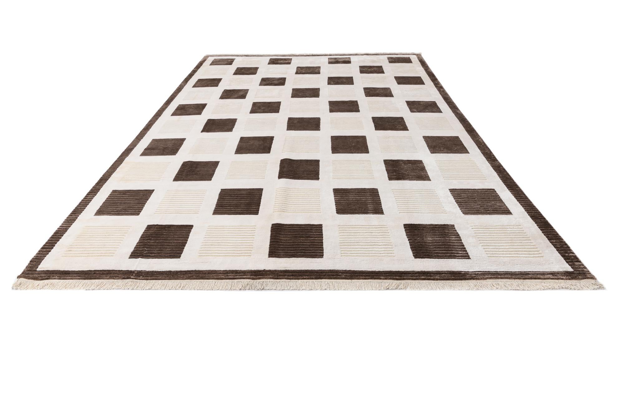 8' 2 x 12' Hand Knotted Darya Wool Rug