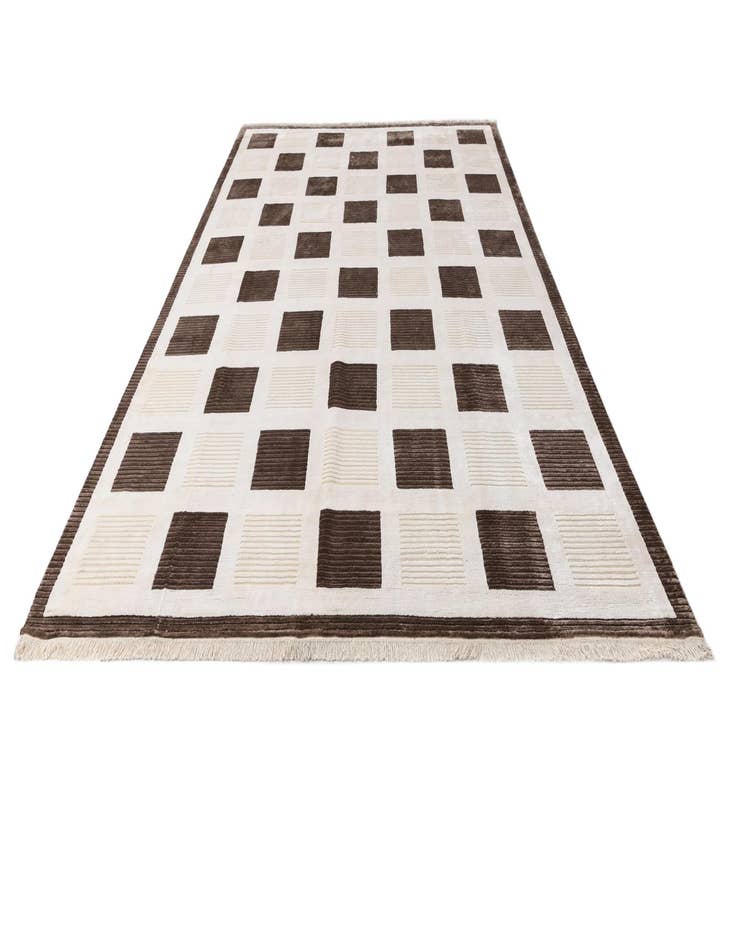 Detail image of 8' 2 x 12'  Hand Knotted Darya Wool Rug