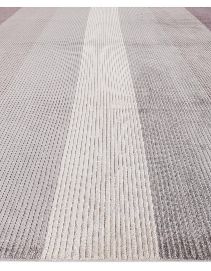 Detail image of 9' 10 x 13'  Hand Knotted Darya Wool Rug