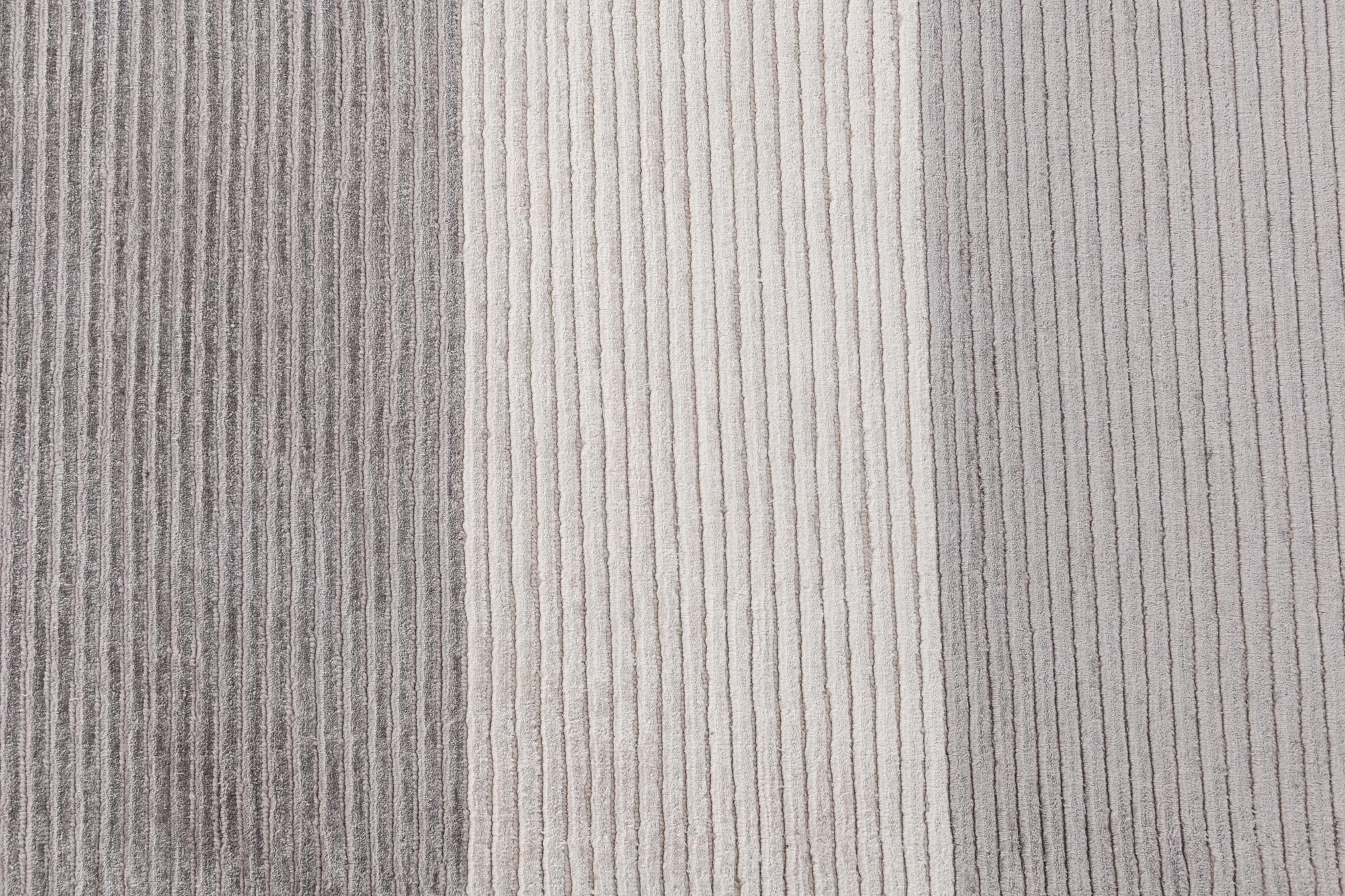 9' 10 x 13' Hand Knotted Darya Wool Rug