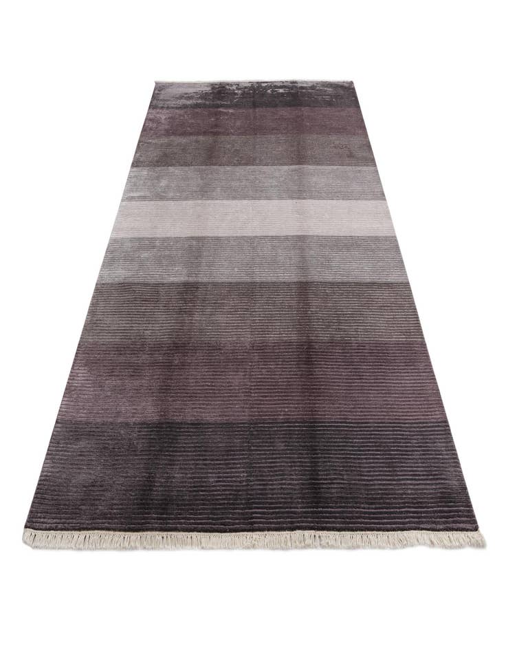 Detail image of 6' 7 x 9' 10  Hand Knotted Darya Wool Rug