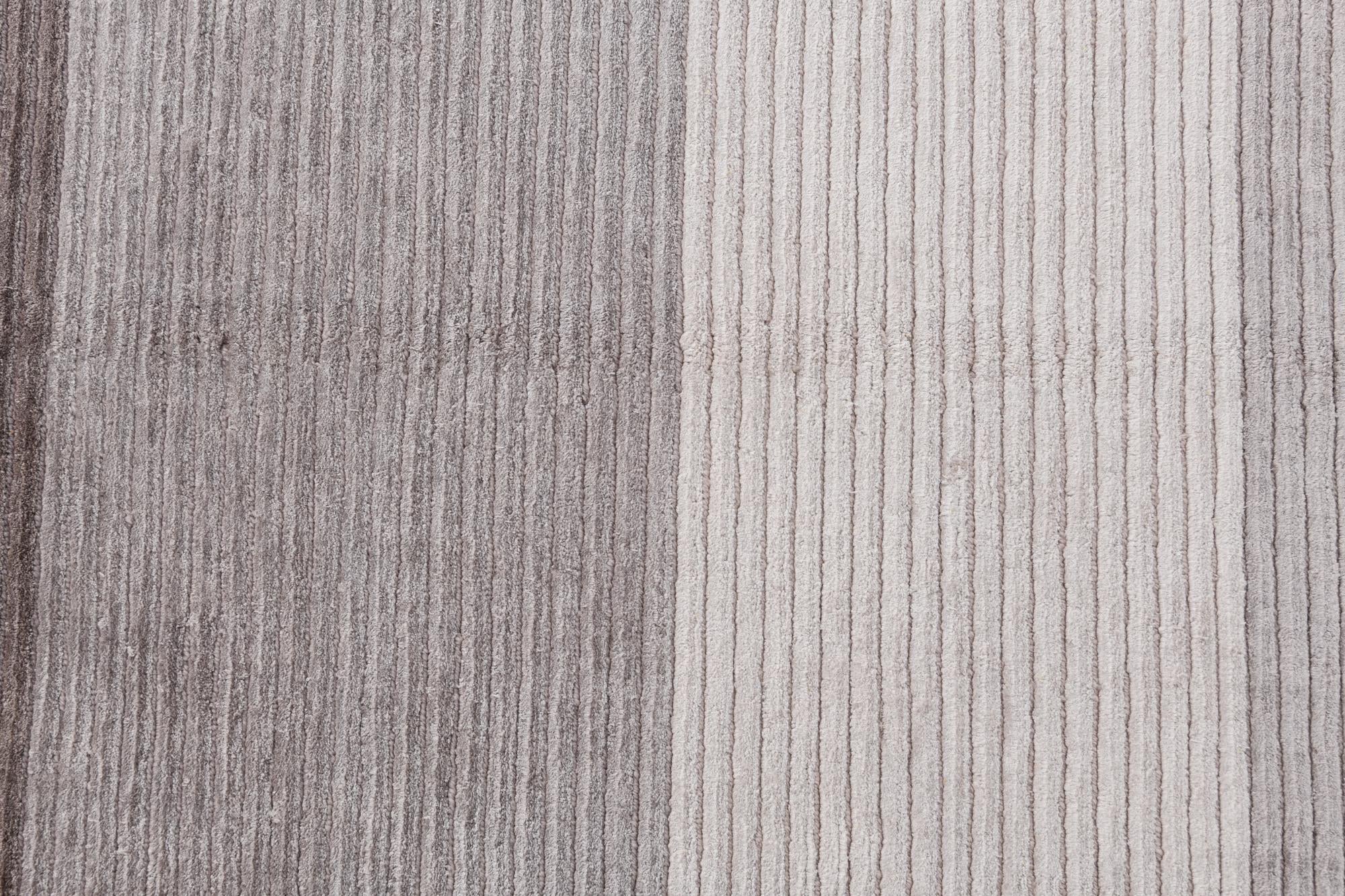 6' 7 x 9' 10 Hand Knotted Darya Wool Rug