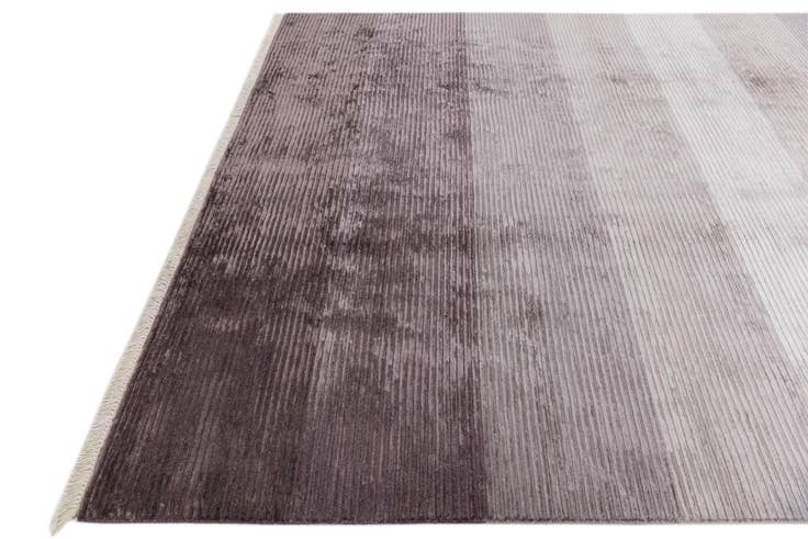 Detail image of 6' 7 x 9' 11 Hand Knotted Darya Wool Rug