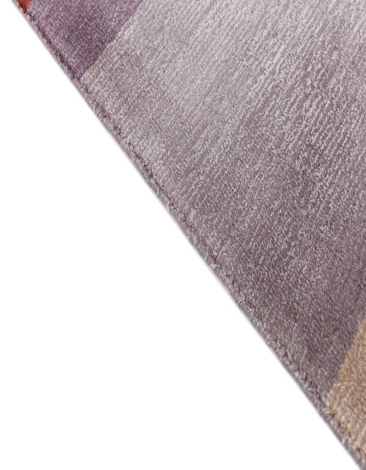 Detail image of 6' 4 x 9' 8 Hand Knotted Darya Wool Rug