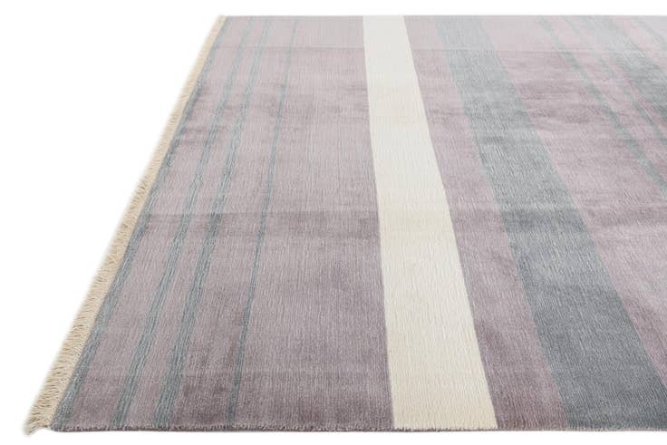 Detail image of 6' 6 x 9' 9 Hand Knotted Darya Wool Rug