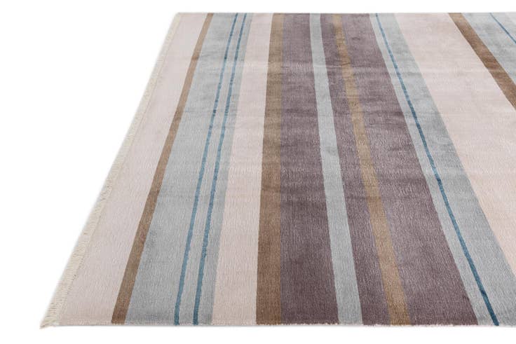 Detail image of 6' 6 x 9' 9 Hand Knotted Darya Wool Rug