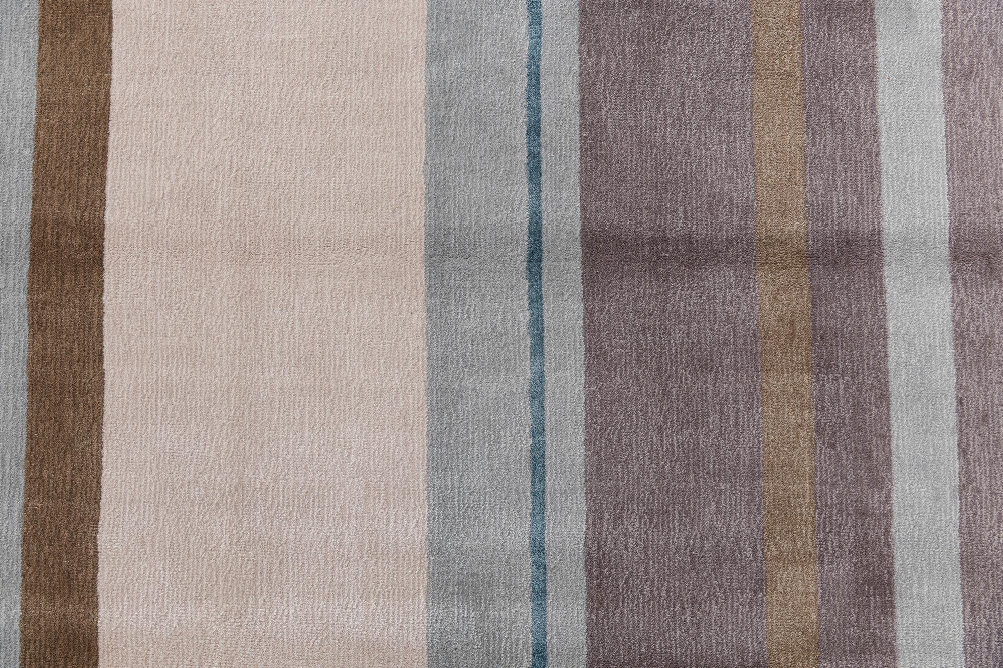 6' 6 x 9' 9 Hand Knotted Darya Wool Rug