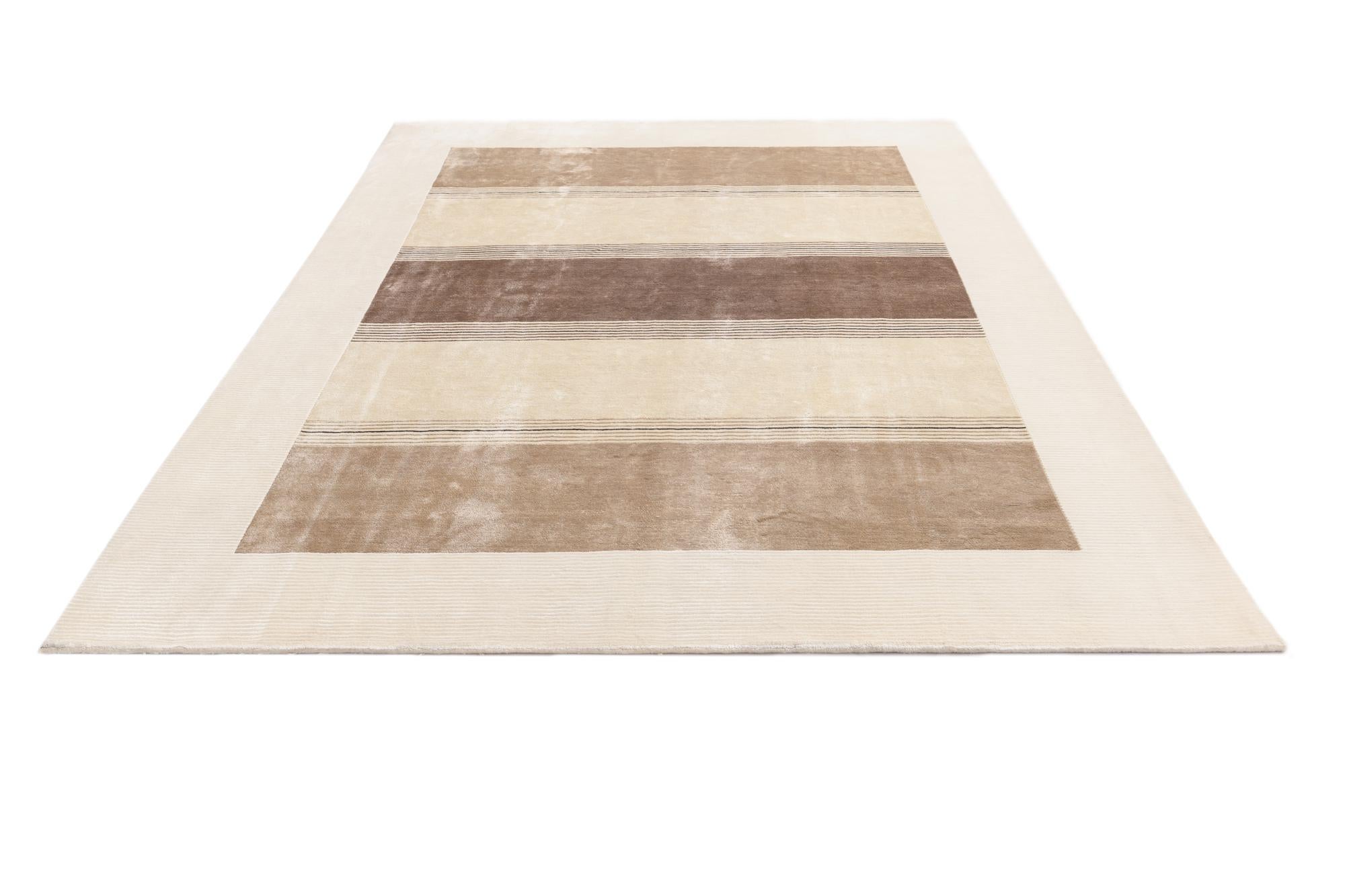6' 10 x 9' 6 Hand Knotted Darya Wool Rug