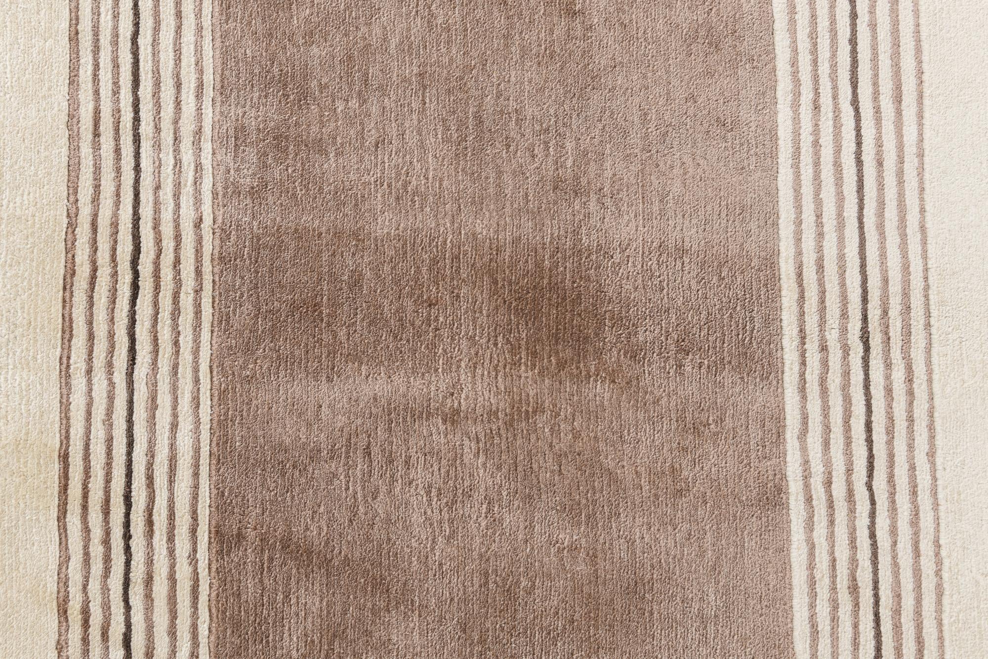 6' 10 x 9' 6 Hand Knotted Darya Wool Rug