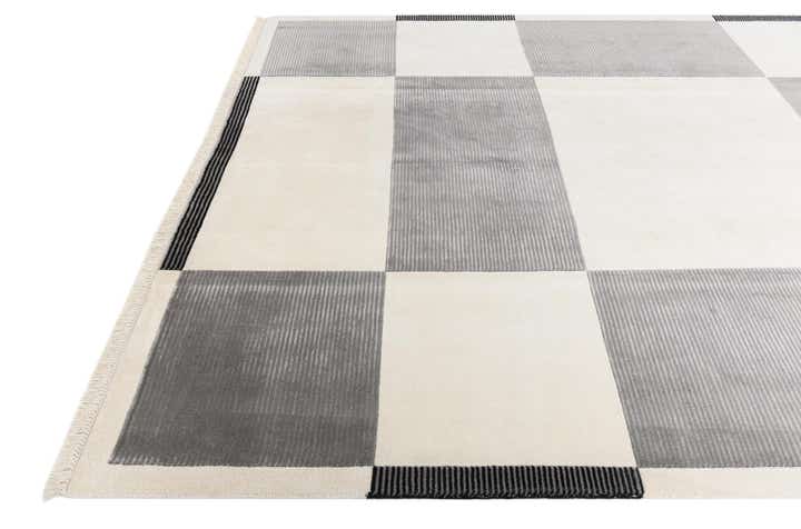 6' 10 x 9' 5 Hand Knotted Darya Wool Rug