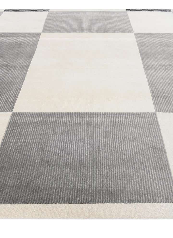 6' 10 x 9' 5 Hand Knotted Darya Wool Rug